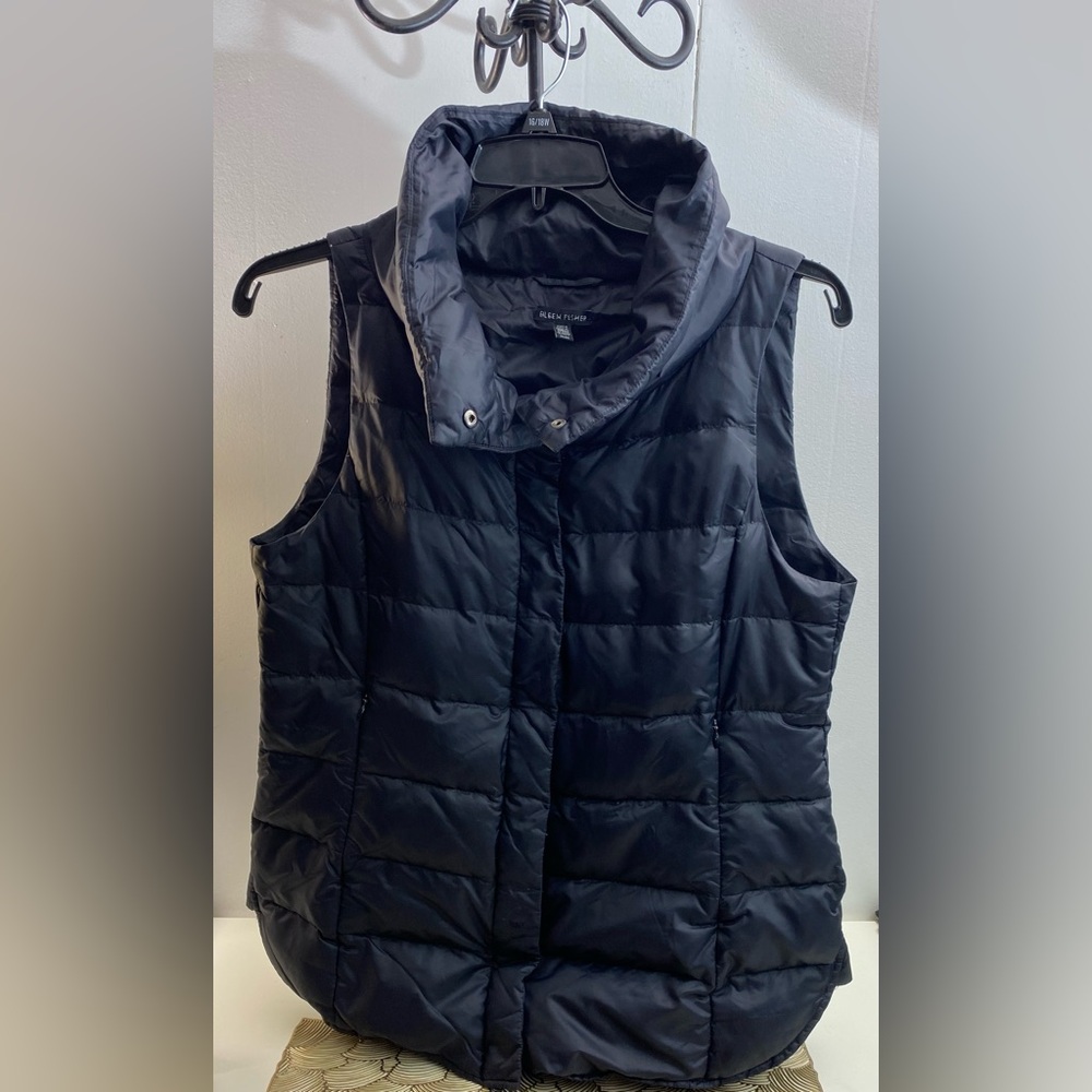 Eileen Fisher Midnight Black High Collar Puffer Vest Size Medium